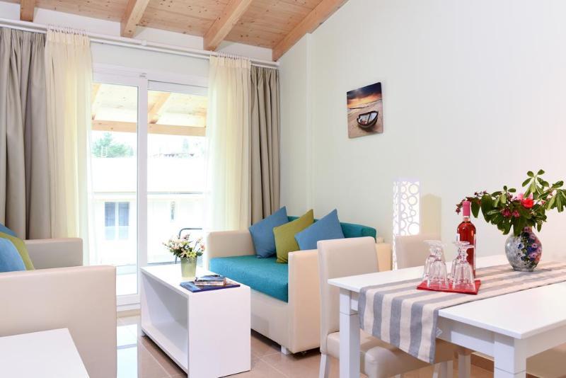 Palapart Gikas Suites And Studios Gouvia Exterior photo