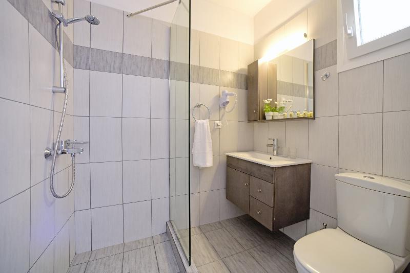 Palapart Gikas Suites And Studios Gouvia Exterior photo